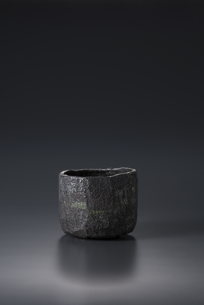 Black RAKU 樂吉左衞門の黒 | 佐川美術館